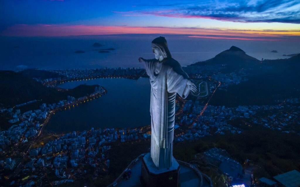 Melhores lugares para visitar com seu namorado à noite no Rio de Janeiro